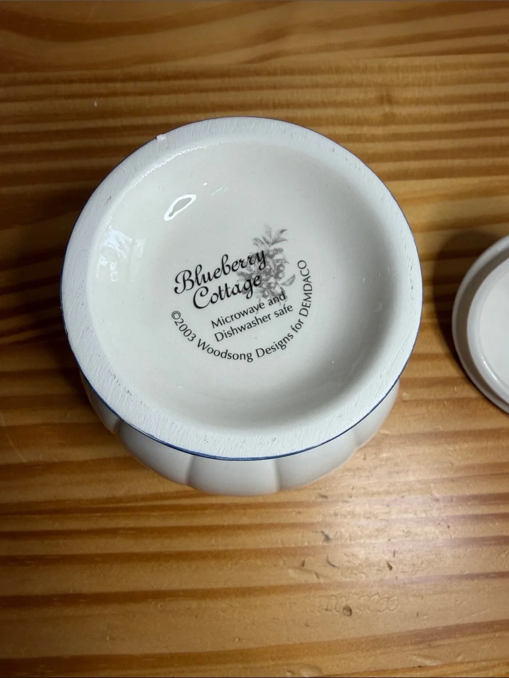 Demdaco Woodsong Blueberry Cottage Sugar and Creamer Set NIB